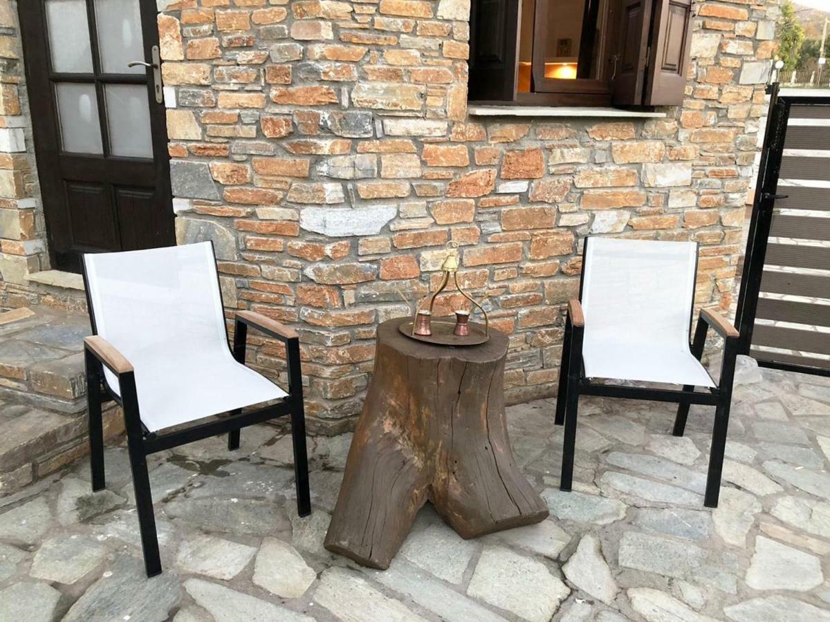 Karpofora Traditional Guesthouse Miléai Eksteriør bilde